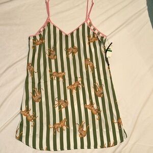 [ROOM SERVICE] Nightgown- NWT